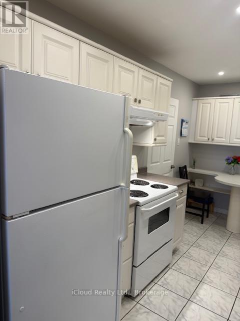 Building Photo - 42-11 PLAISANCE RD Rd