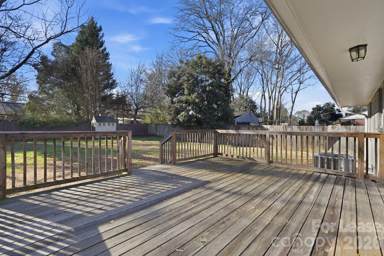 Foto del edificio - 3728 Delgany Dr