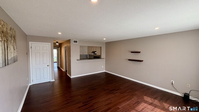 Building Photo - 73 Joiners Rd