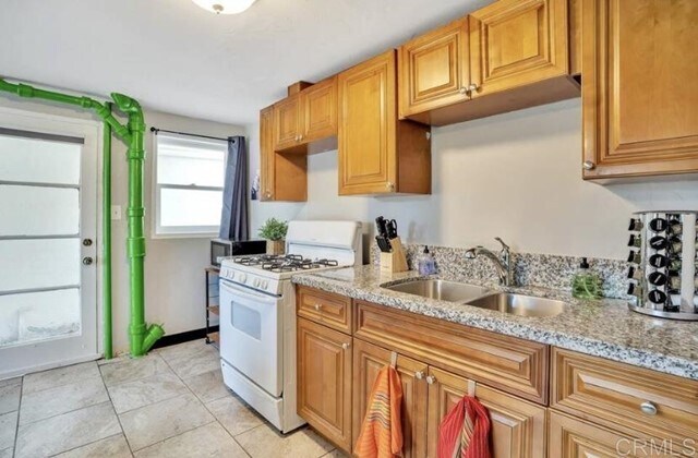 Foto del edificio - 4377 Rialto St