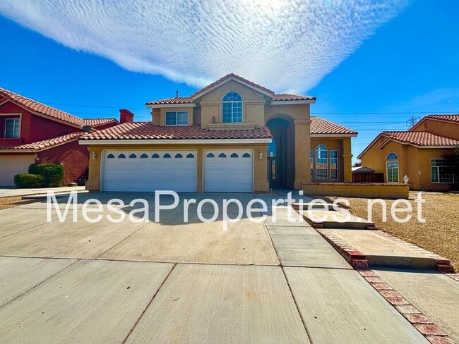 Foto del edificio - 12530 High Desert Rd