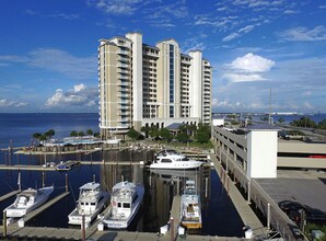 Building Photo - 6422 US-98