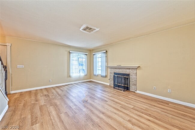 Building Photo - 8217 Diamond Star Ct