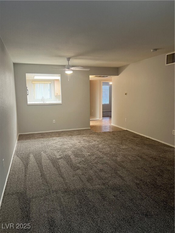 Foto principal - 1909 Villa Palms Ct