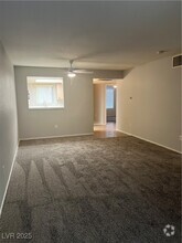 Building Photo - 1909 Villa Palms Ct
