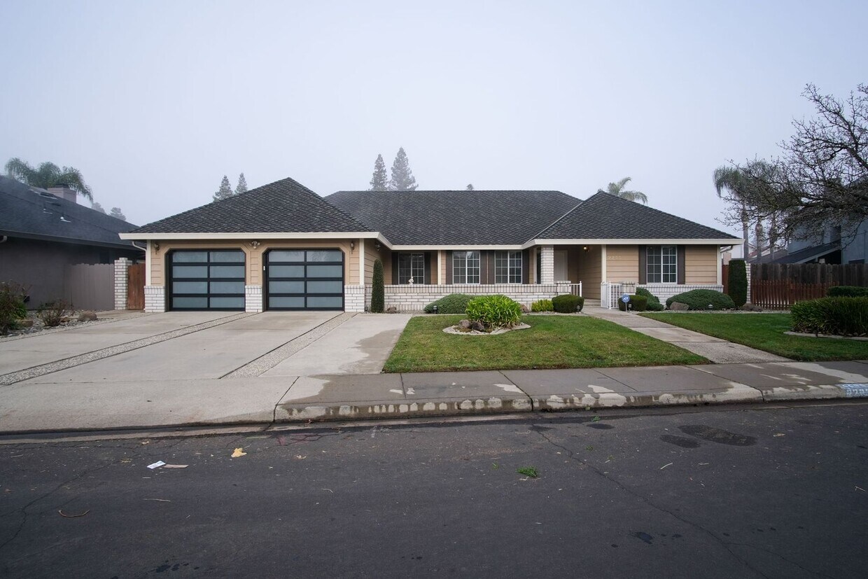 2233 Cheyenne Way, Modesto, CA 95356 House Rental in Modesto, CA