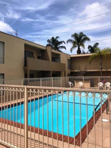 Foto del edificio - 914 N Eucalyptus Ave