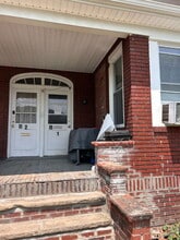 Building Photo - 631 Coleman Ave