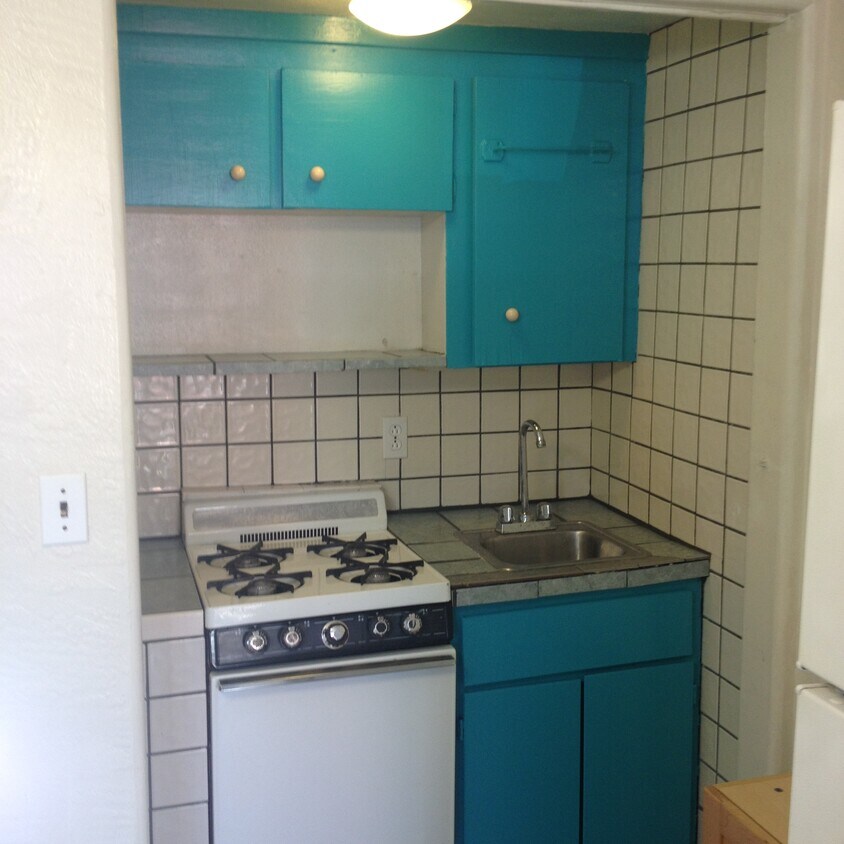 123 Congress Ave Unit 2, Daytona Beach, FL 32114 Apartments in