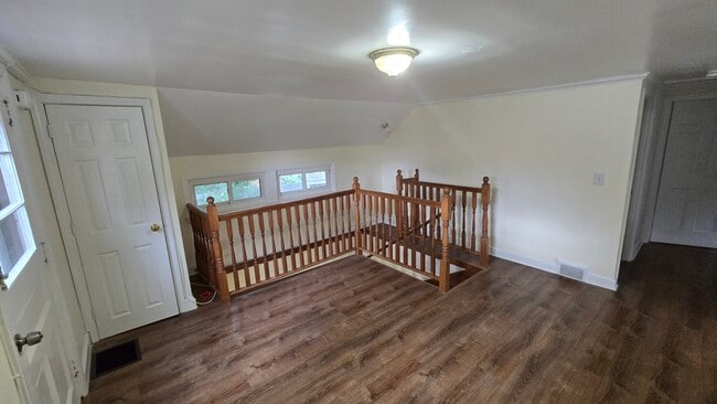 Building Photo - 42 Gorham St