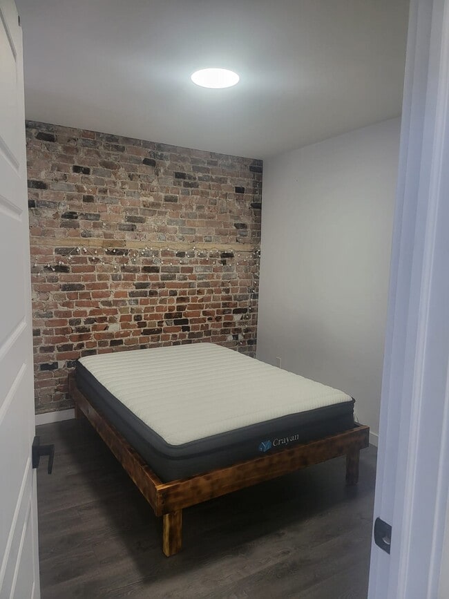 Photo du bâtiment - 4831 Rue Saint-Urbain