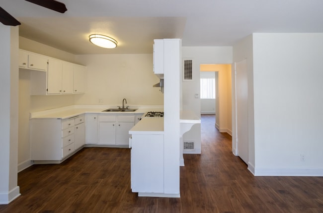 Interior Photo - Saticoy Street