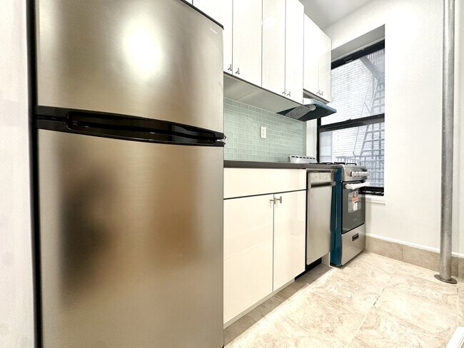 Foto del edificio - 610 W 150th St