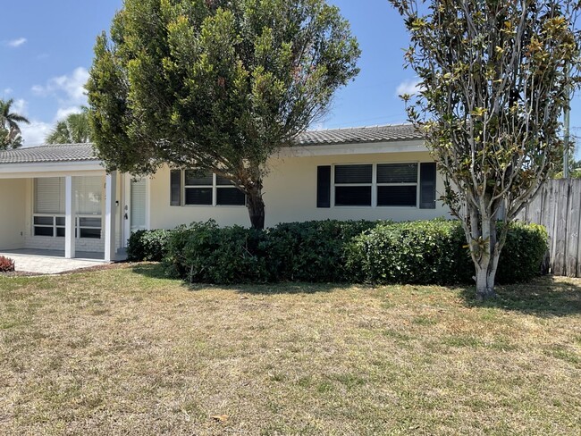 Building Photo - 2181 Imperial Point Dr