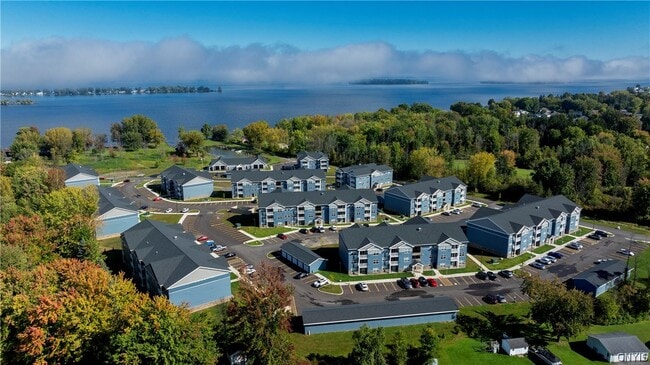Building Photo - 17 Loso Dr