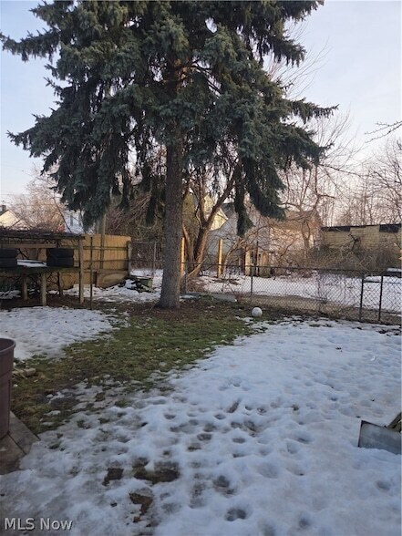 Building Photo - 3803 E 50th St