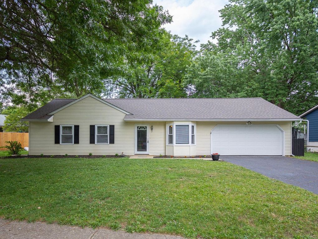 428 Sarwil Dr S, Canal Winchester, OH 43110 House Rental in Canal