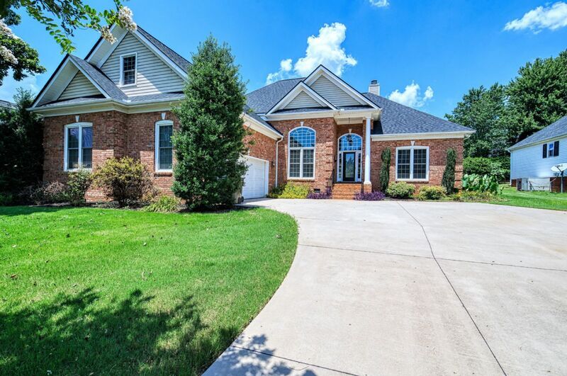 6 Meadow Mist Trail, Greer, SC 29650 House for Rent in Greer, SC