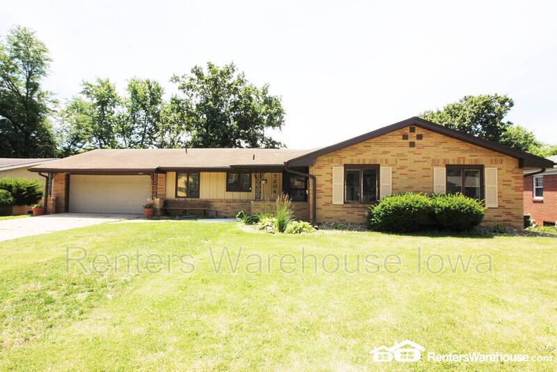 7204 Bellaire Ave, Windsor Heights, IA 50324 House Rental in Windsor