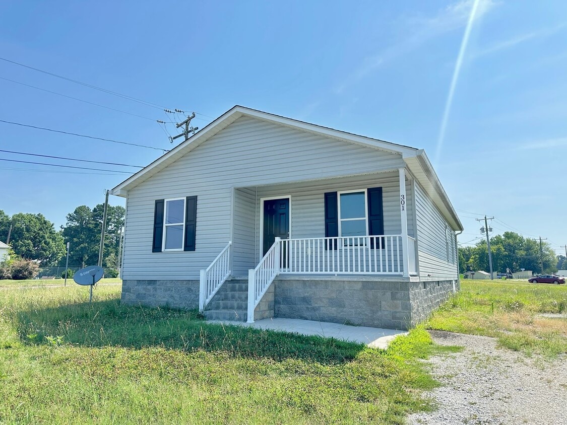 Primary Photo - Location, Community, Quality Living. It St...