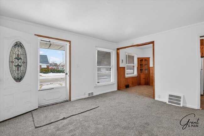 Foto del edificio - $1400 3 bedrooms