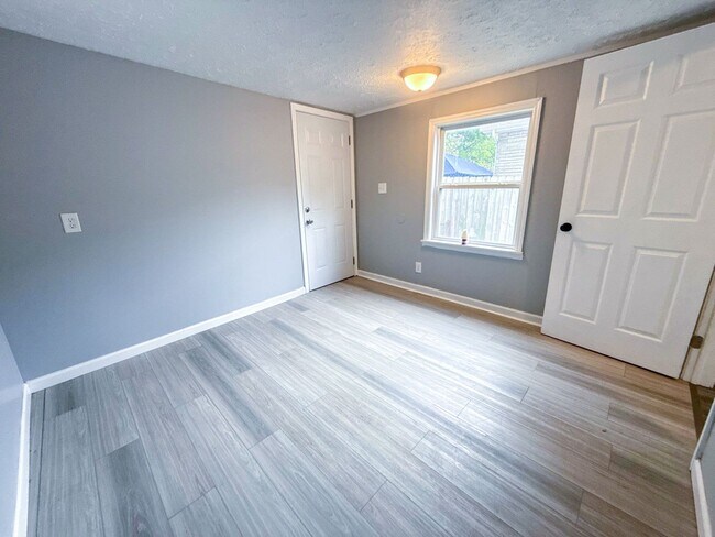 Foto del edificio - 3 Bed Home in Waverly with Modern Charm, G...