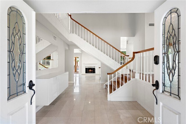 Building Photo - 24701 Eloisa Dr