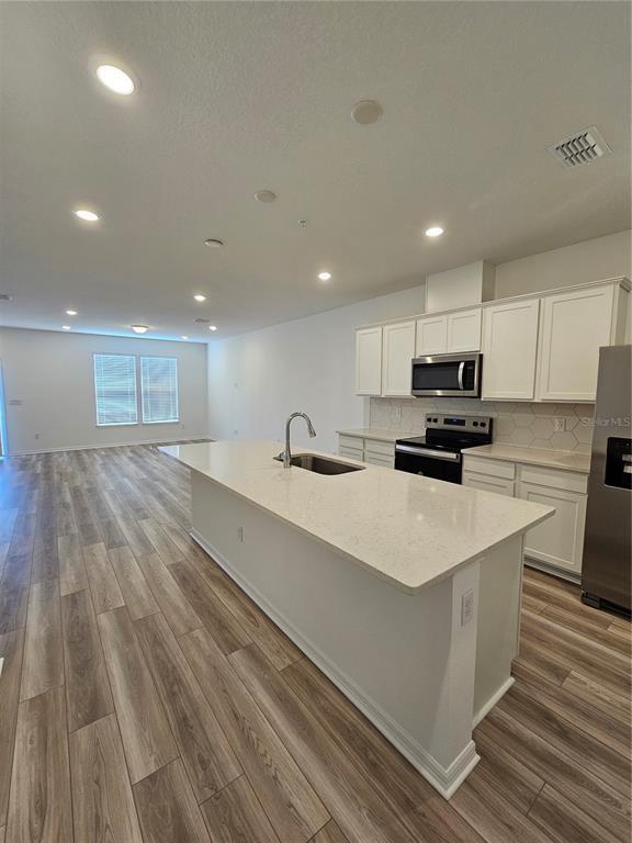 Foto del edificio - 11483 Harborview St