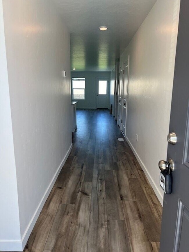 Foto del edificio - New 4 bed 2.5 bath home in Caldwell, just ...