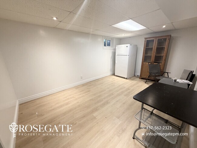 Building Photo - Bright 2-Bedroom Basement Apartment with In-Unit Laundry & Parking in Brampton