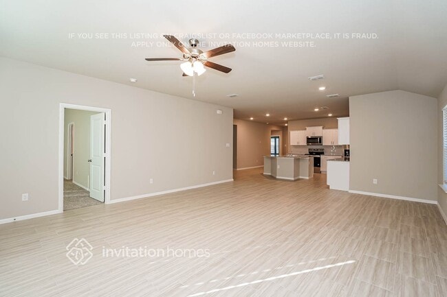 Building Photo - 437 Kaufman Dr