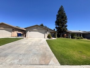 Building Photo - 5708 Clear Valley Ct