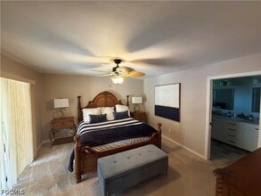Building Photo - 5883 Sand Oak Dr
