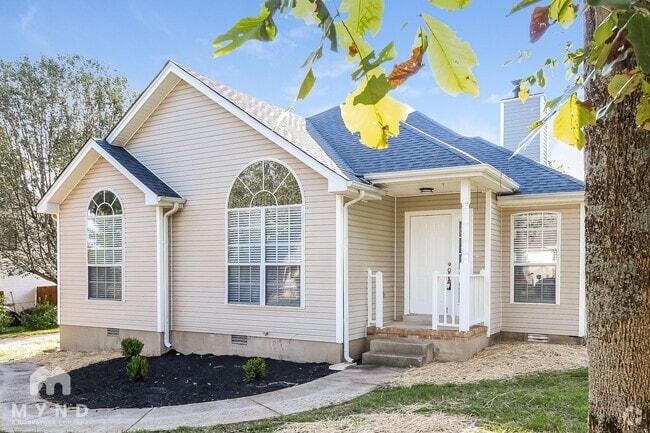 Building Photo - 308 Pine Ridge Ln