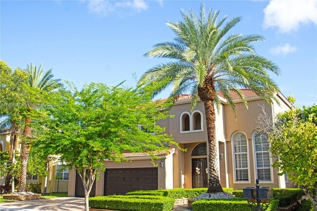 Building Photo - 16759 SW 16th St