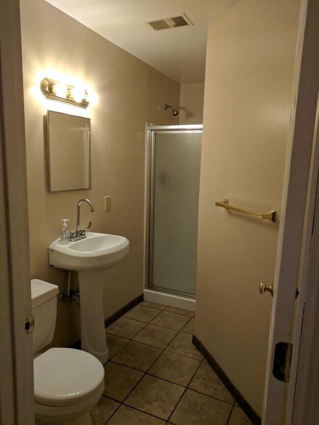 Photo - 3303 Juliet St Apartment