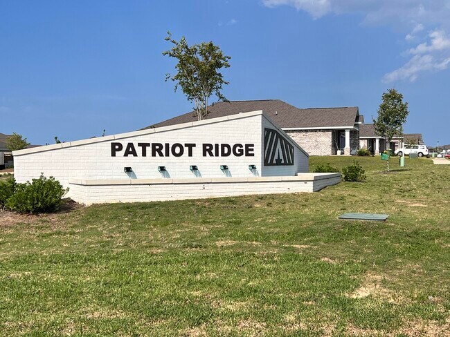 Building Photo - 2815 Patriot Ridge Dr