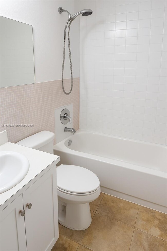 Foto del edificio - 1732 Meridian Ave