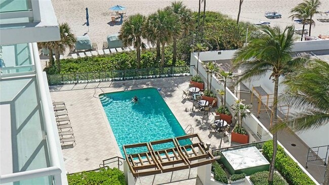 Foto del edificio - 3550 Galt Ocean Dr