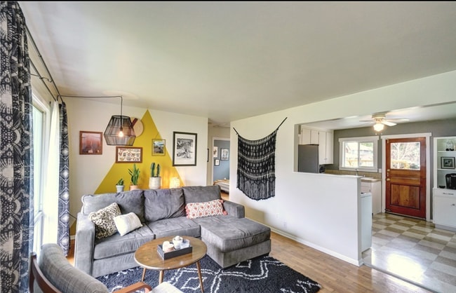 Open concept living room to kitchen - 3206 S 7th St