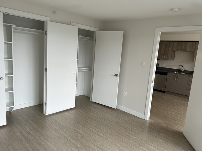 Building Photo - 5633-5633 Fenwick St