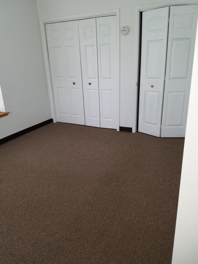 Building Photo - Crandall Hall Apartments
