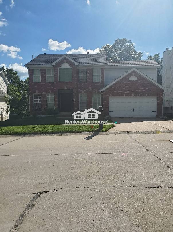 Foto principal - 1351 Oak Borough Dr