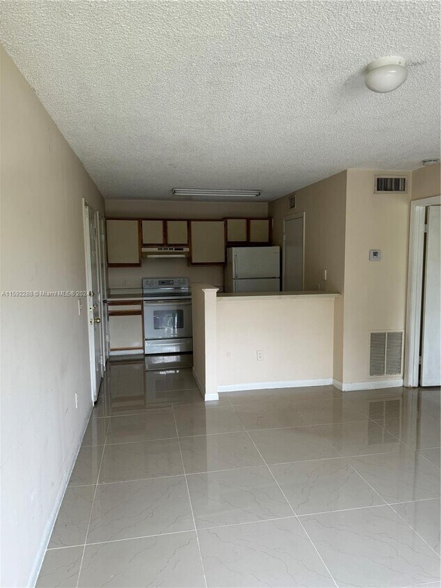 4361 W McNab Rd Unit 23, Pompano Beach, FL 33069 Condo for Rent in