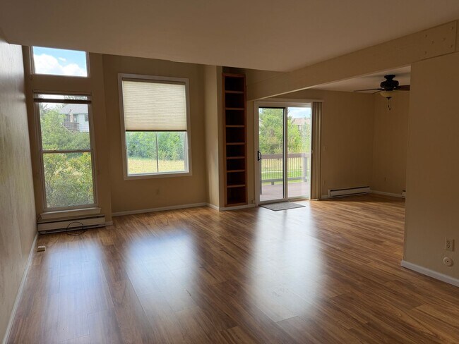 Foto del edificio - Wonderful 3-bedroom, 2.5 bath townhouse in Unbeatable South Boulder Location