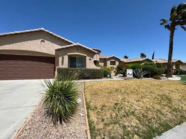 Building Photo - AVAILABLE NOW!! 3 Bed/2 Bath + 1 Bedroom/1 Bath CASITA in PALM SPRINGS!!