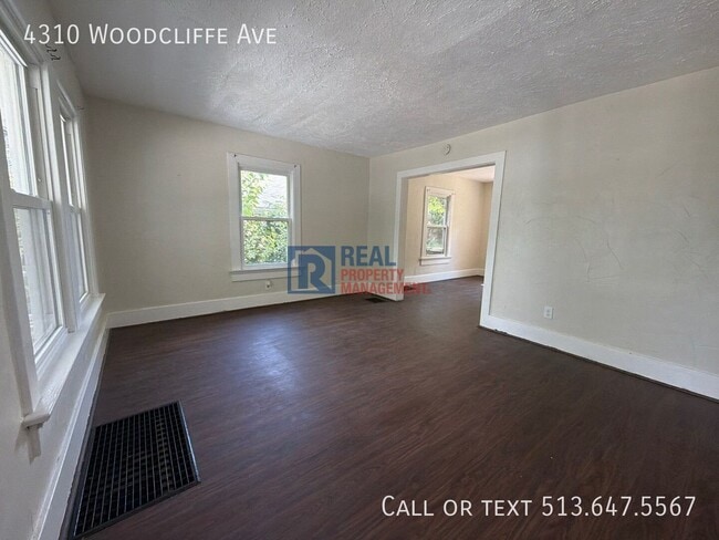 Photo - 4310 Woodcliffe Ave- House