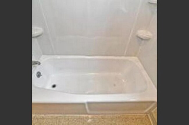 Foto del edificio - 25R Saunders St