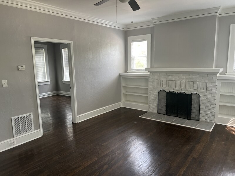 Foto principal - 1351 Oxford Rd NE