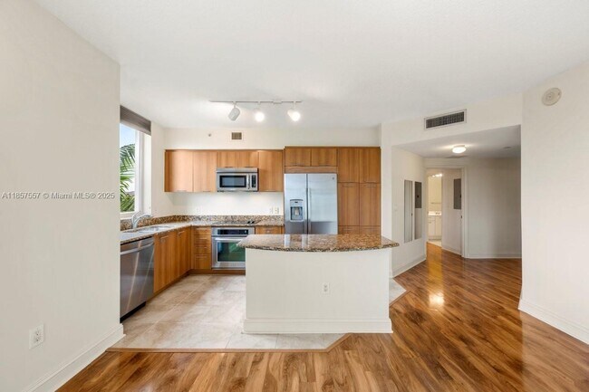 Building Photo - 510 NW 84th Ave